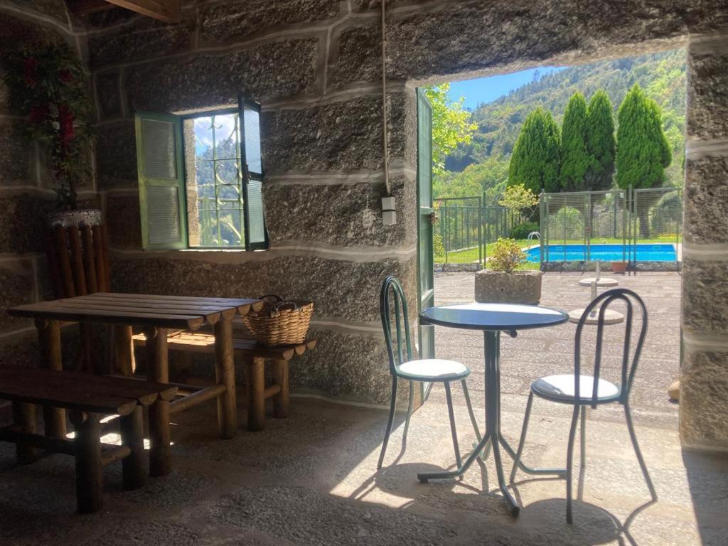Quinta De Varzielas - Agroturismo Castelo de Paiva Extérieur photo
